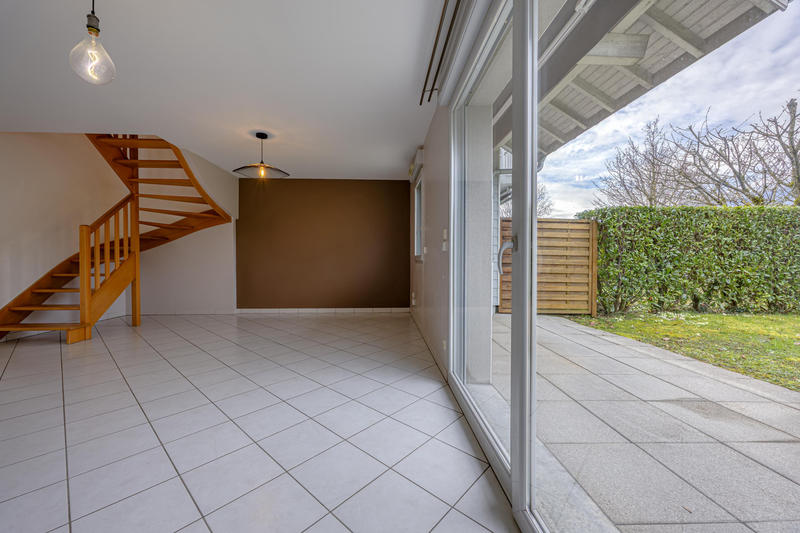 Appartement - 99 m² - 4 pièces