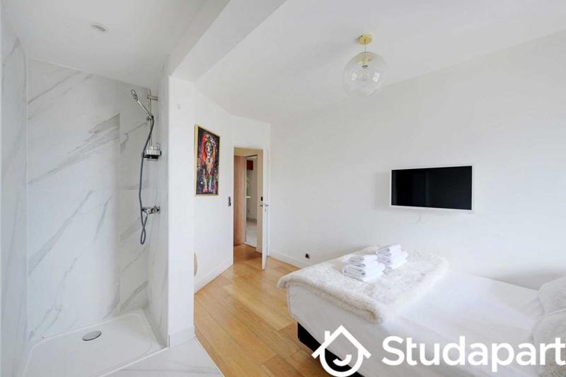 Appartement - 180 m² - 3 pièces