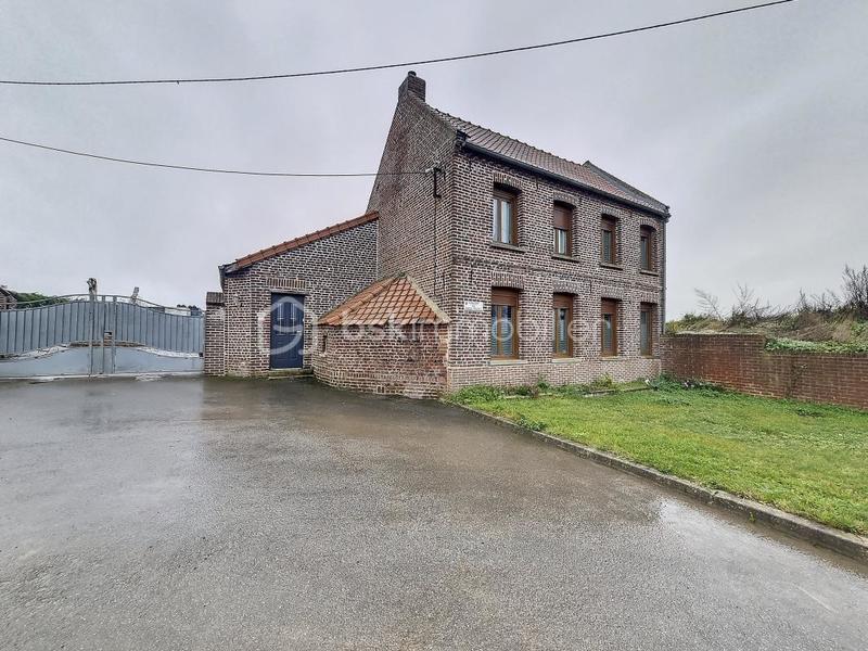 Longère - 165 m² - 8 pièces