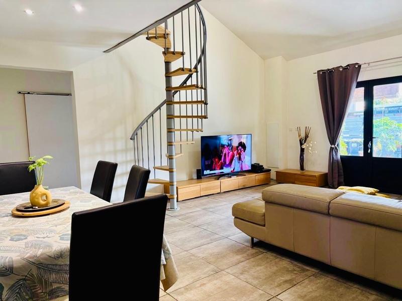 Maison - 135 m² - 5 pièces