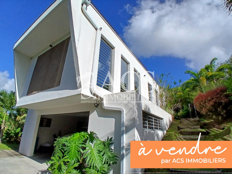 Maison - 125 m² - 4 pièces