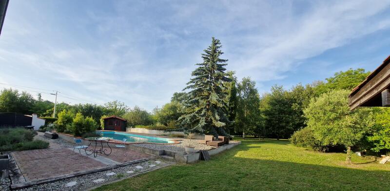 Propriété - 171 m² - 4 pièces