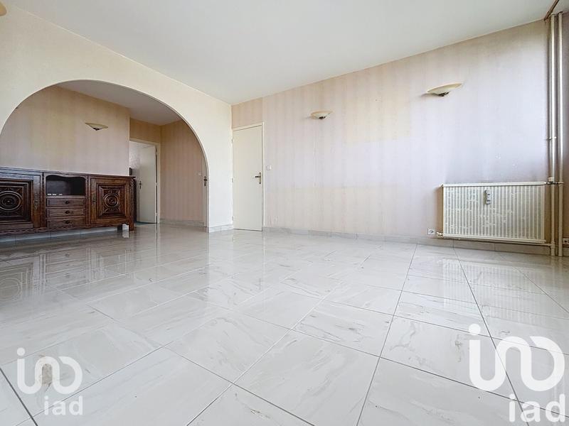 Appartement - 100 m² - 5 pièces