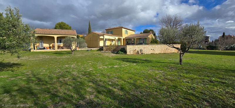 Maison - 170 m² - 7 pièces