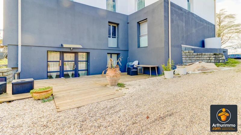 Appartement - 160 m² - 5 pièces