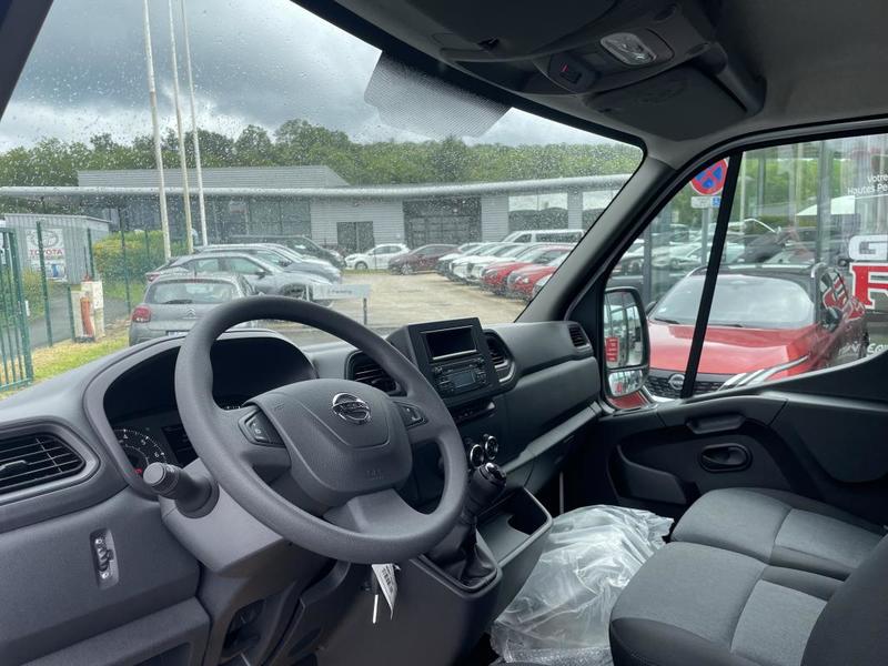 Nissan Interstar Fourgon L2h2 3t5 2.3 Dci 150 s/S Acenta