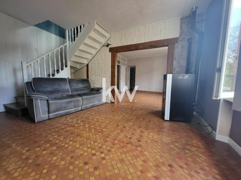 Maison - 96 m² - 3 pièces