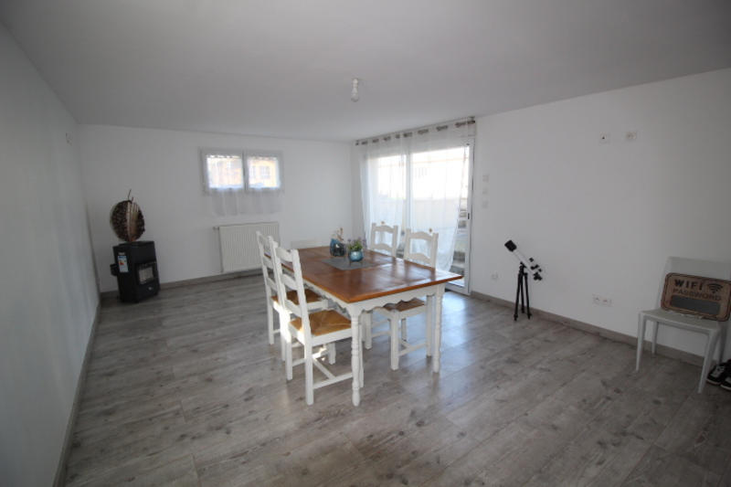 Maison - 176 m² - 8 pièces