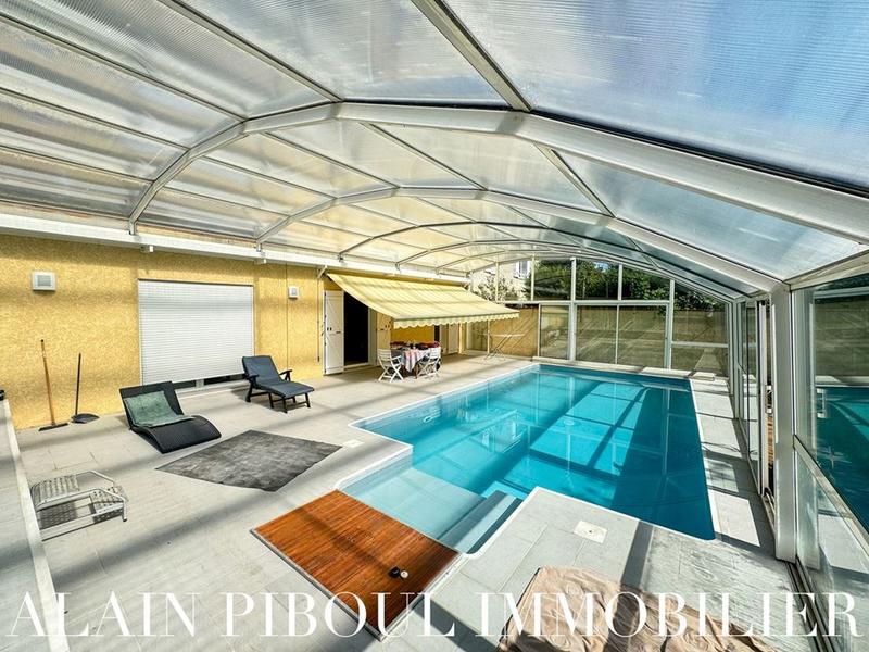 Maison traditionnelle - 110 m² - 4 pièces