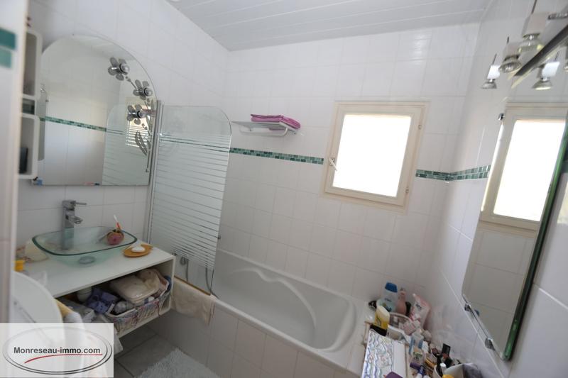 Maison - 157 m² - 8 pièces