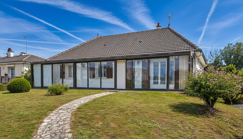 Maison - 91 m² - 5 pièces