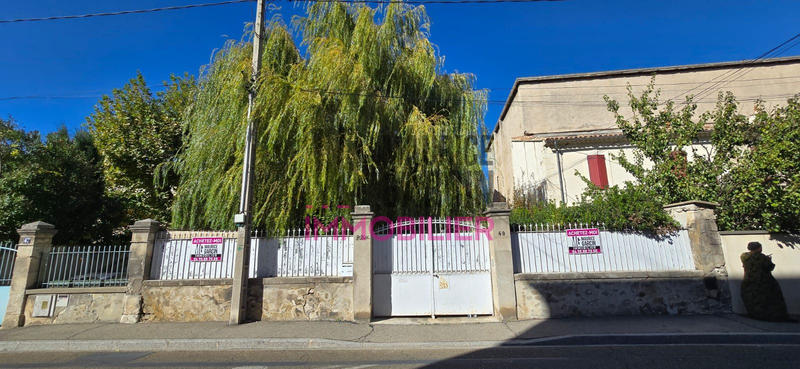 Maison - 239 m² - 7 pièces