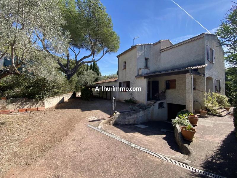 Maison - 128 m² - 5 pièces