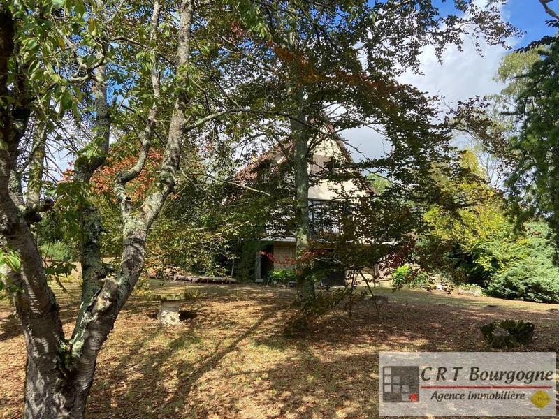 Maison - 196 m² - 7 pièces