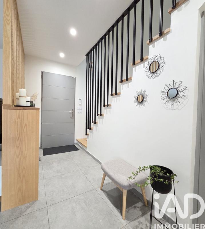 Maison - 120 m² - 6 pièces