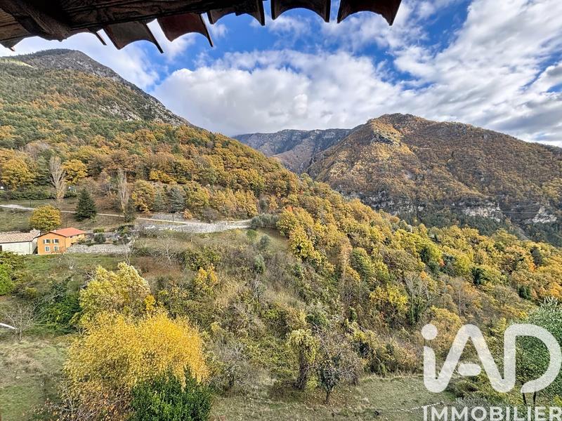 Maison - 72 m² - 5 pièces