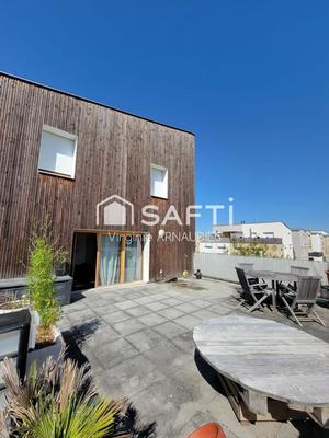 Appartement - 81 m² - 4 pièces