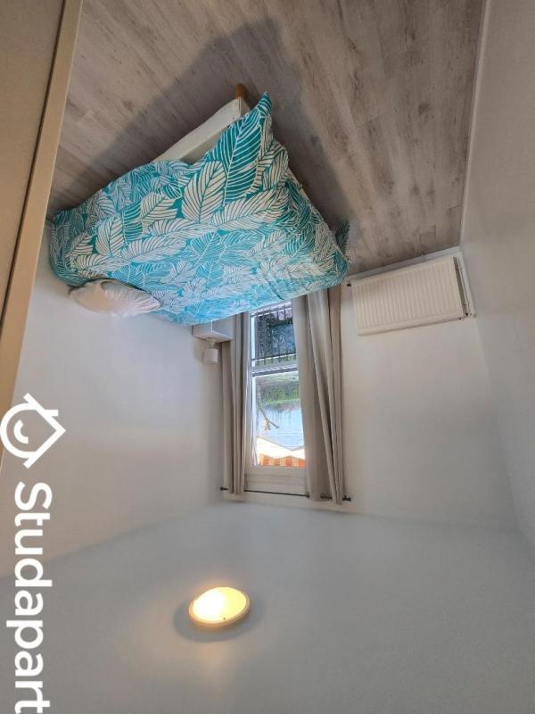Chambre - 12 m² - 1 pièce