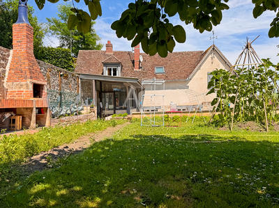 Maison - 141 m² - 8 pièces