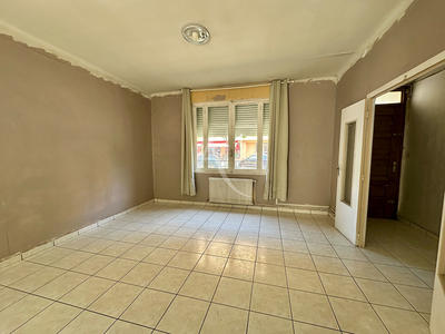 Maison - 107 m² - 5 pièces