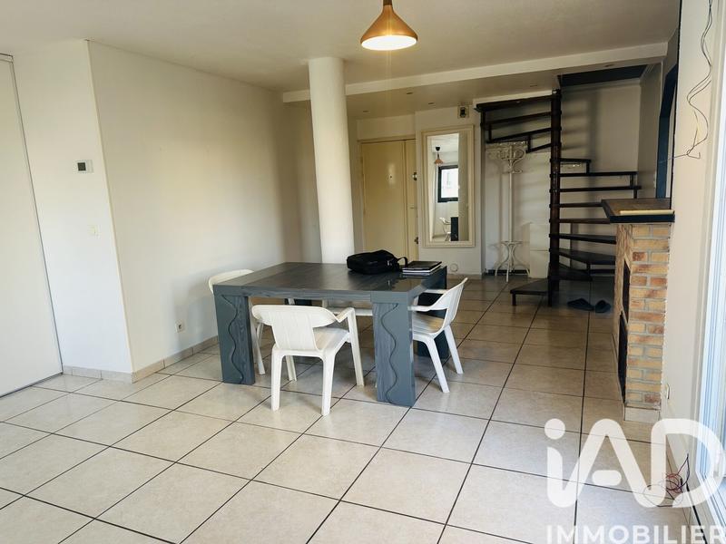 Duplex - 92 m² - 4 pièces