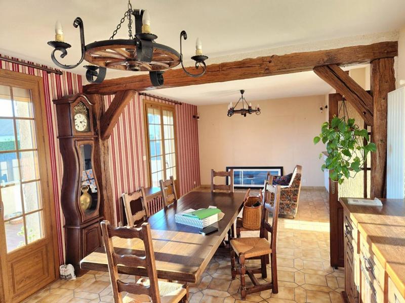 Maison - 150 m² - 7 pièces