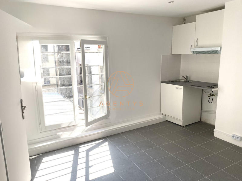 Appartement - 15 m² - 1 pièce