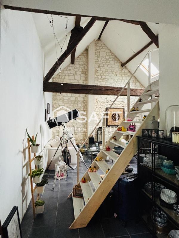 Maison - 155 m² - 9 pièces