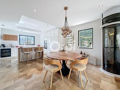 Villa - 160 m² - 4 pièces