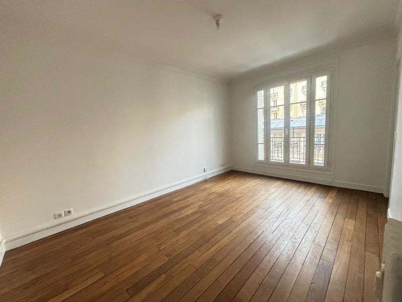 Studio - 34 m² - 1 pièce