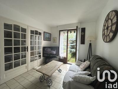 Maison - 104 m² - 4 pièces