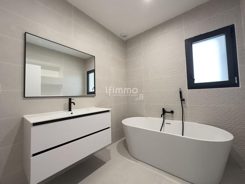 Maison - 109 m² - 4 pièces