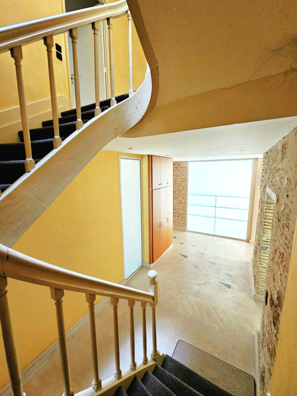Maison - 446 m² - 14 pièces