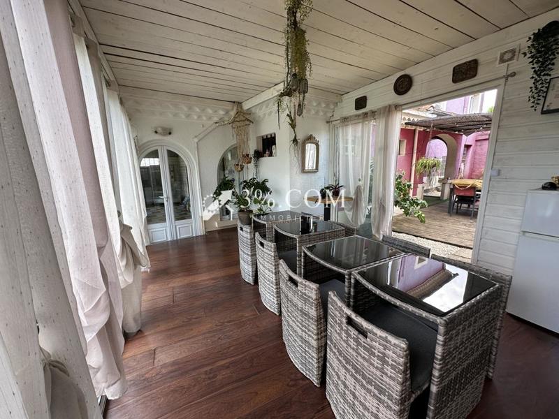 Maison chambre d'hôtes - 286 m² - 10 pièces