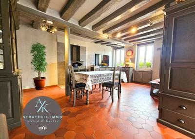 Maison en pierre - 163 m² - 7 pièces