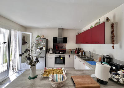 Maison de village - 240 m² - 8 pièces