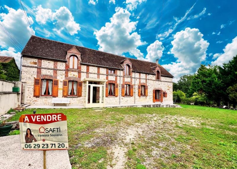 Maison - 202 m² - 7 pièces