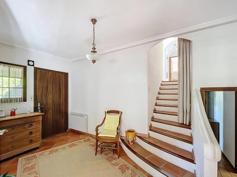 Maison - 160 m² - 2 pièces