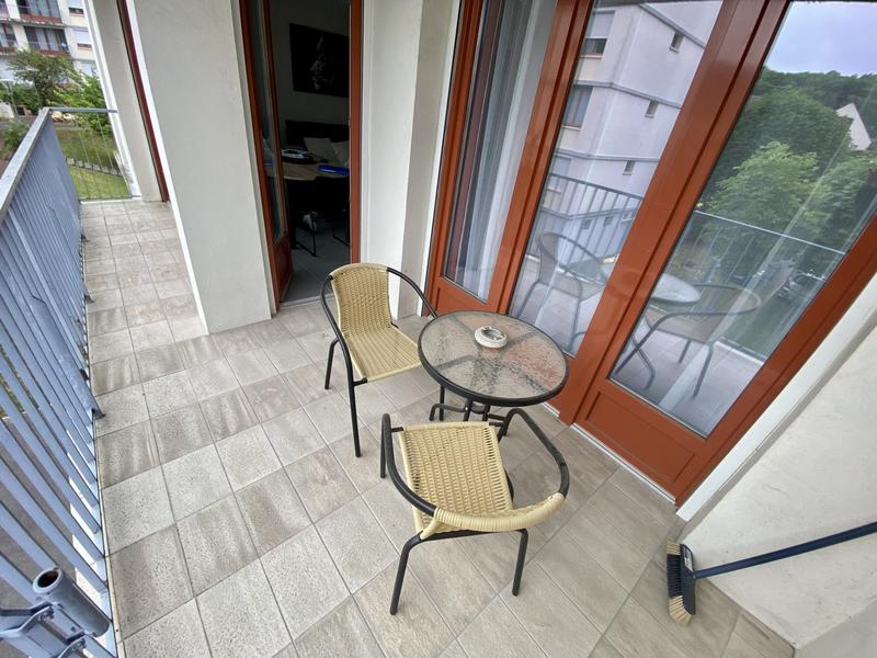 Appartement - 81 m² - 5 pièces