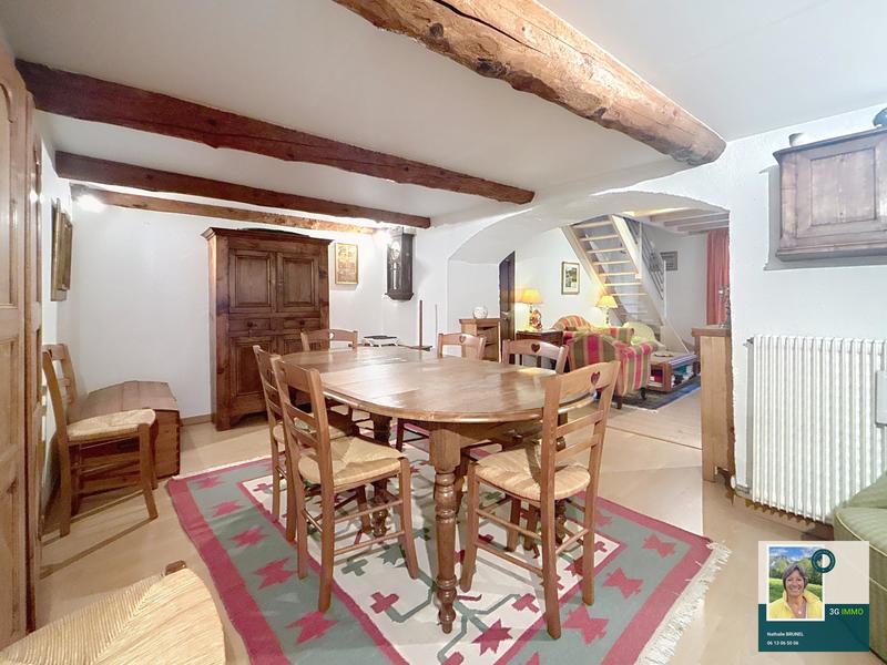 Maison jumelée - 118 m² - 6 pièces