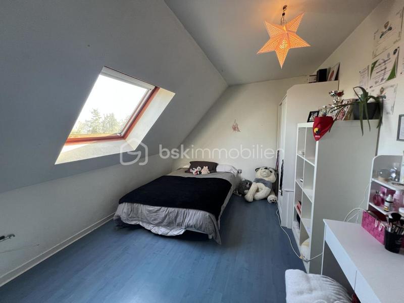 Maison - 140 m² - 8 pièces