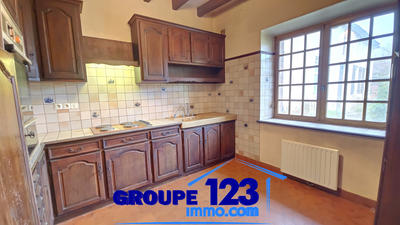 Maison - 99 m² - 3 pièces