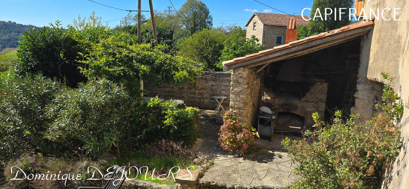 Maison - 250 m² - 8 pièces