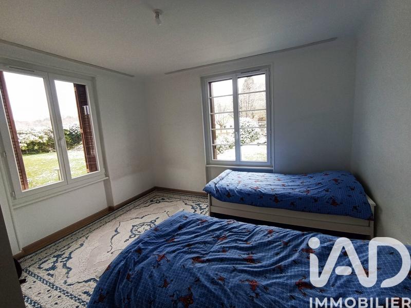 Maison - 180 m² - 6 pièces