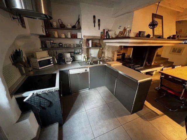 Appartement - 326 m² - 13 pièces