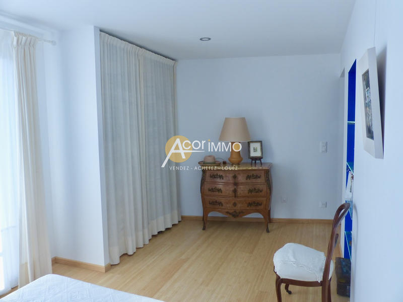 Maison - 170 m² - 5 pièces