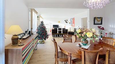 Appartement - 127 m² - 4 pièces