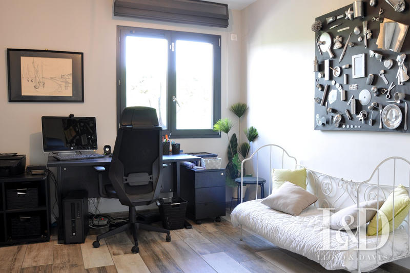 Villa - 178 m² - 6 pièces