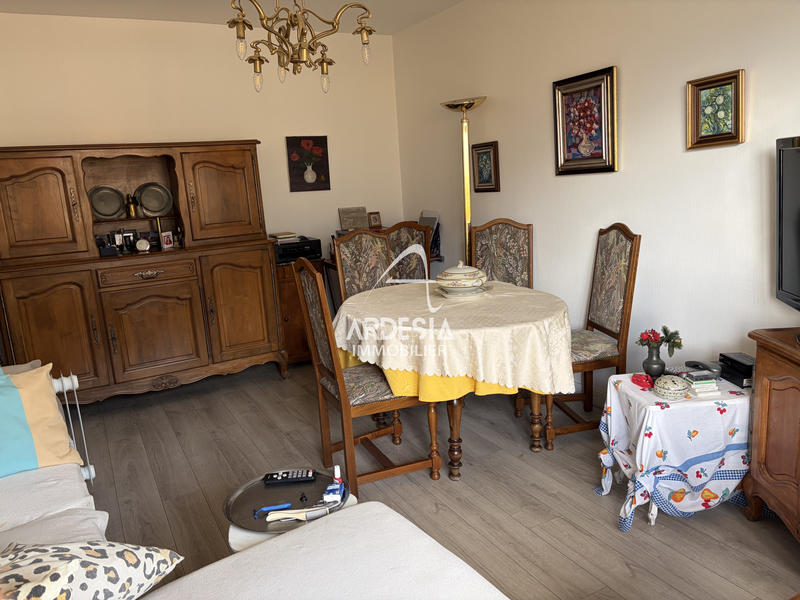 Appartement - 65 m² - 2 pièces