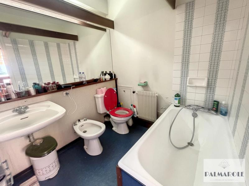 Appartement - 76 m² - 4 pièces